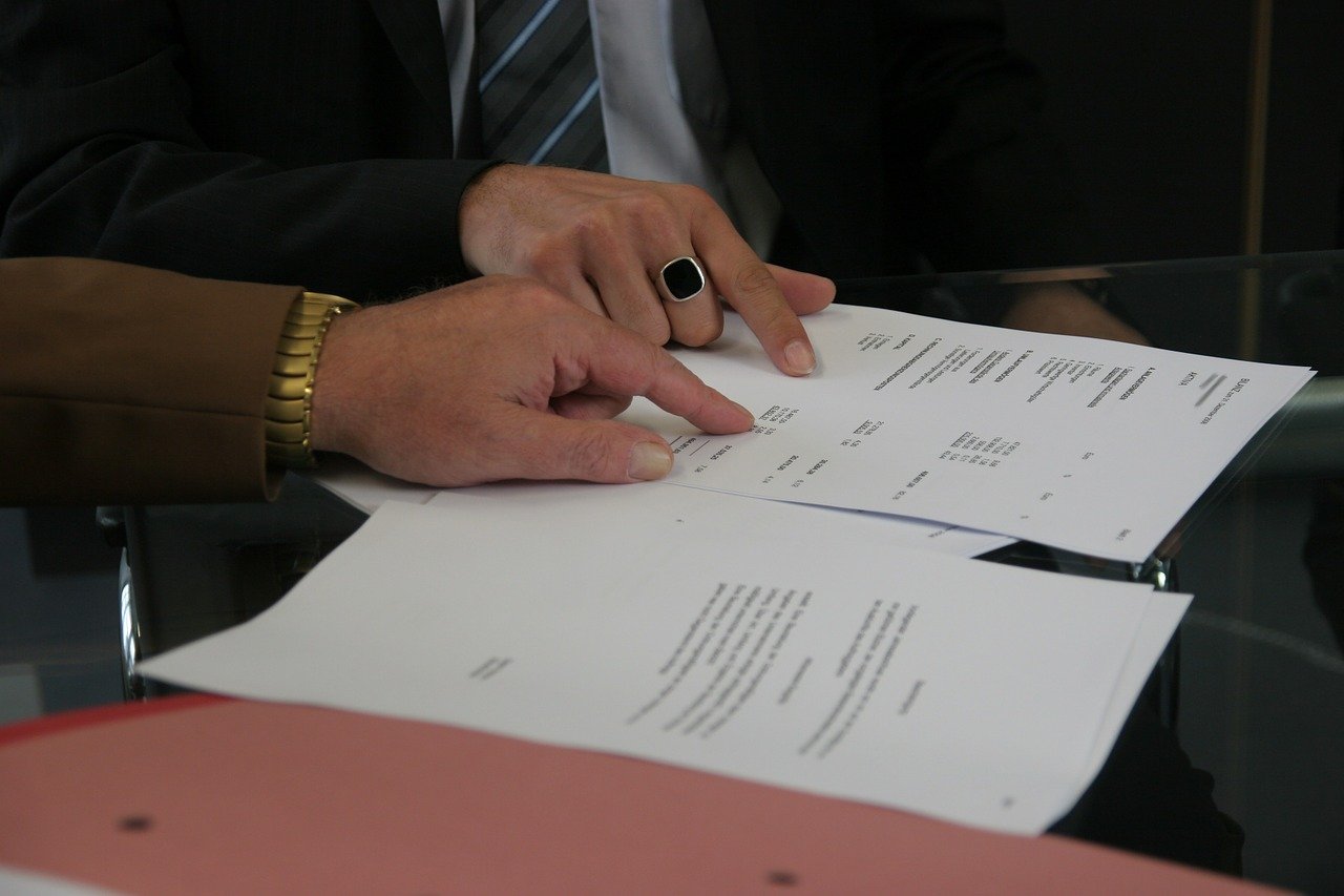 Contrato oneroso Qué es, definición y concepto 2021